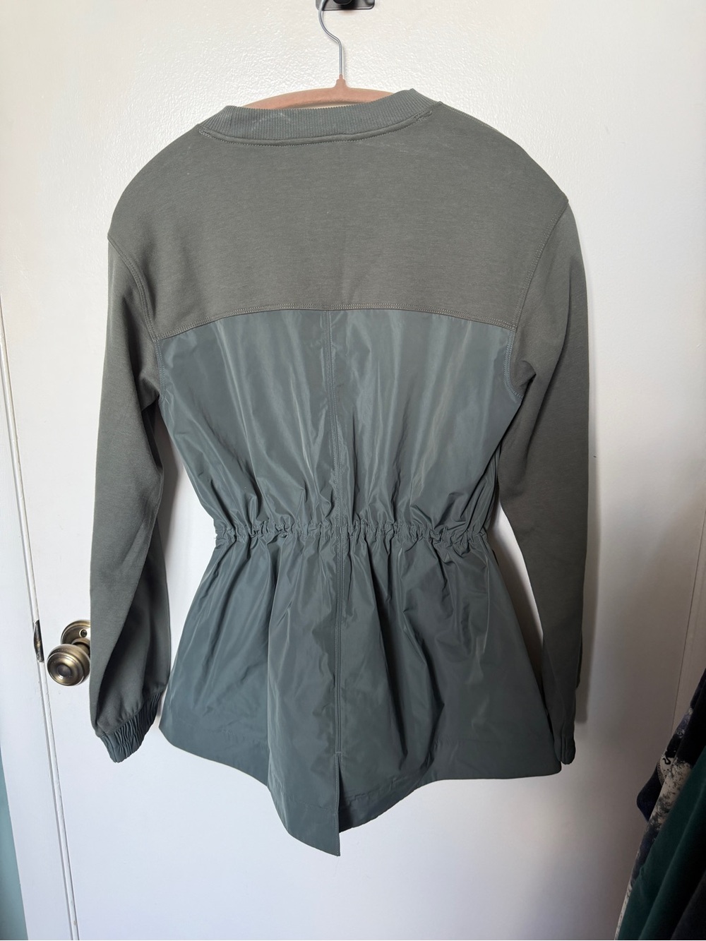 Athleta Triumph Top - Picture 7 of 7